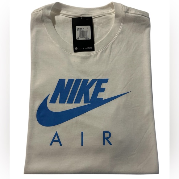 Nike Men's White and Blue Logo T-Shirt - Picture 1 of 1